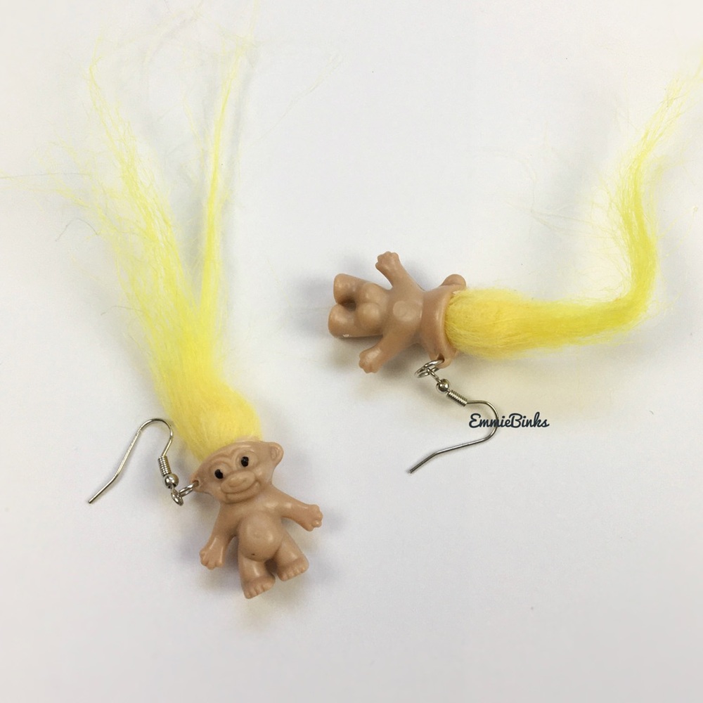 ✨3/$38 New Retro 90s Trolls Troll Doll Drop Dangle Earrings ~ Nostalgia Toy 80’s - Picture 3 of 7